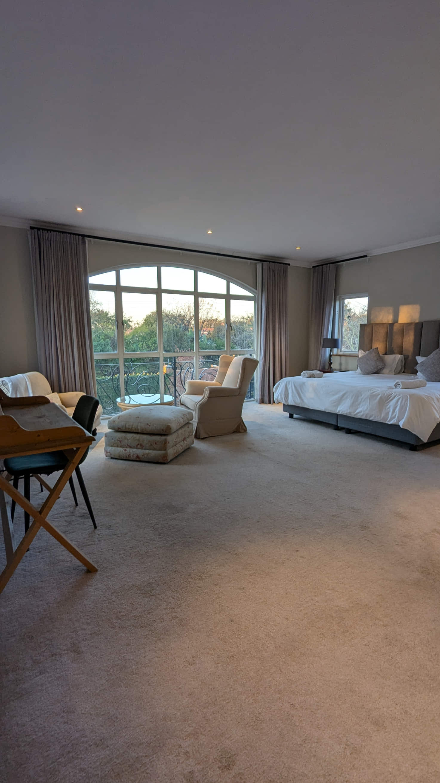 Fever Tree 1 View 2