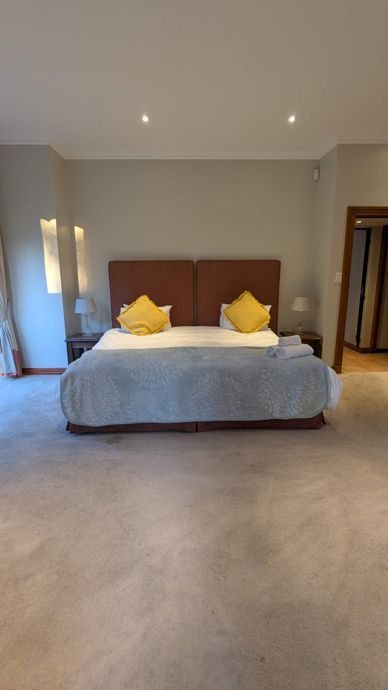 Fever Tree 3 View 3